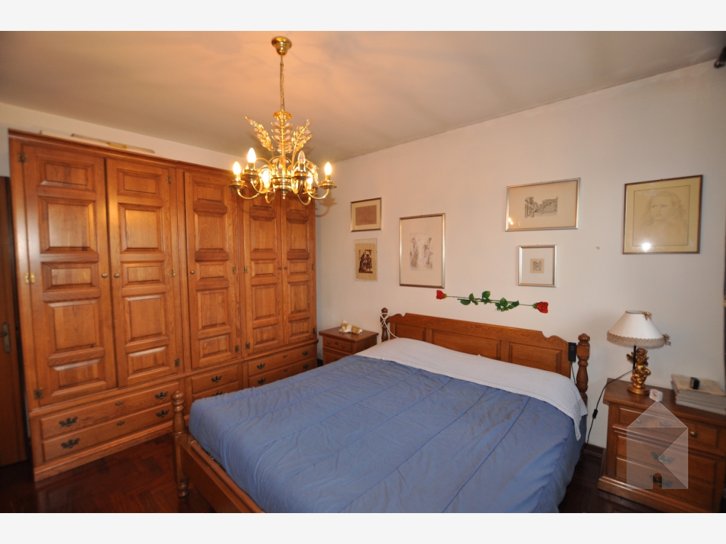 3 camere in zona centrale