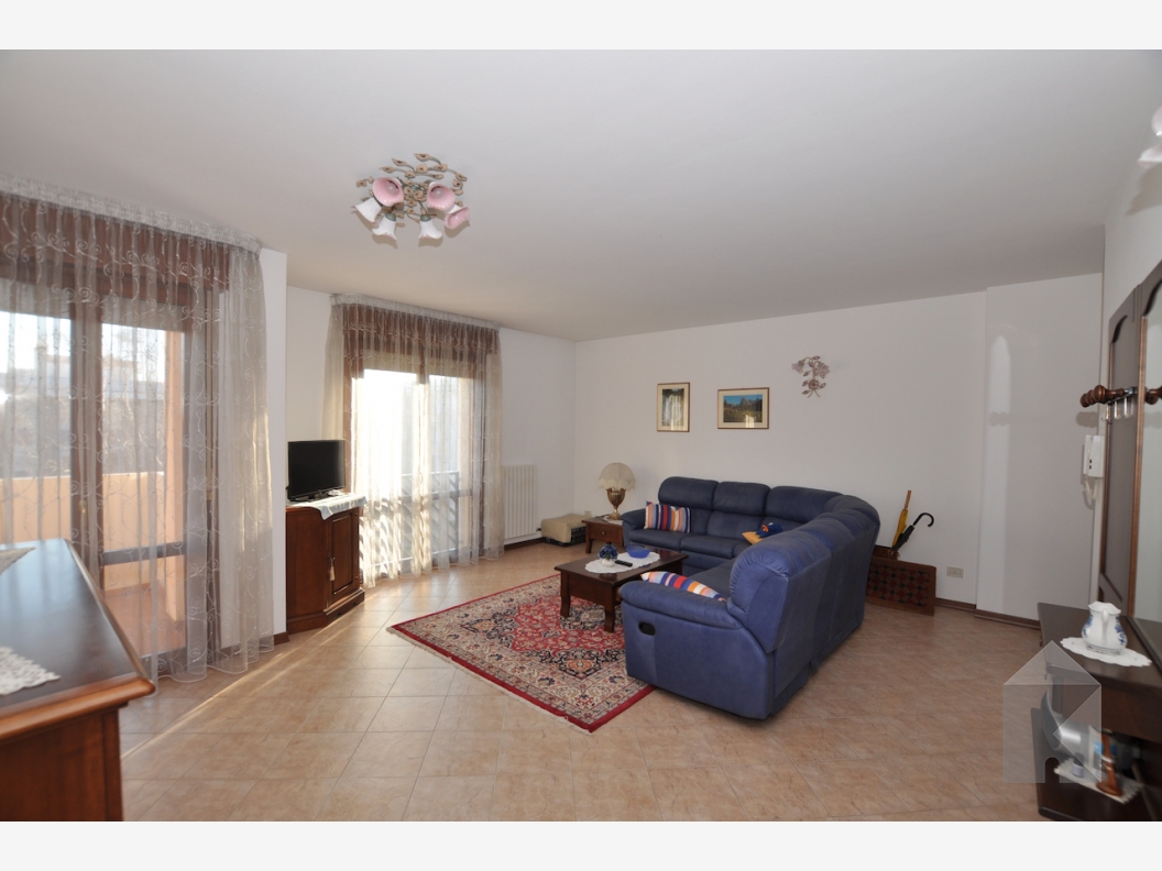 2 camere in Piazza de Gasperi