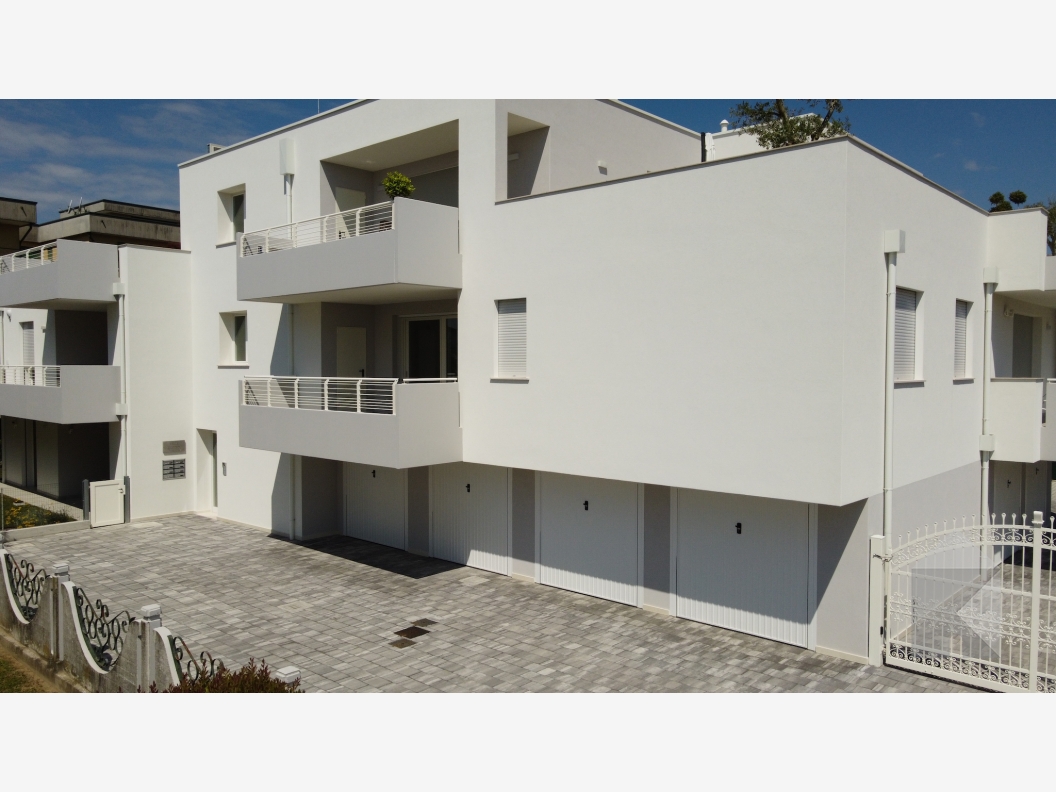 Appartamento nuovo ed elegante nel condominio Villa Giotto