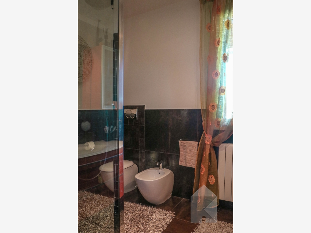 Recente bifamiliare a Fossà