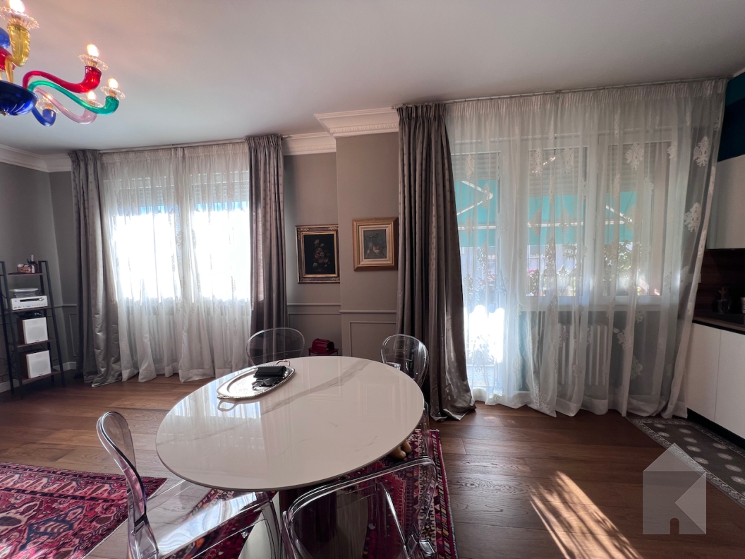 2 camere elegante e raffinato in centro a San Donà