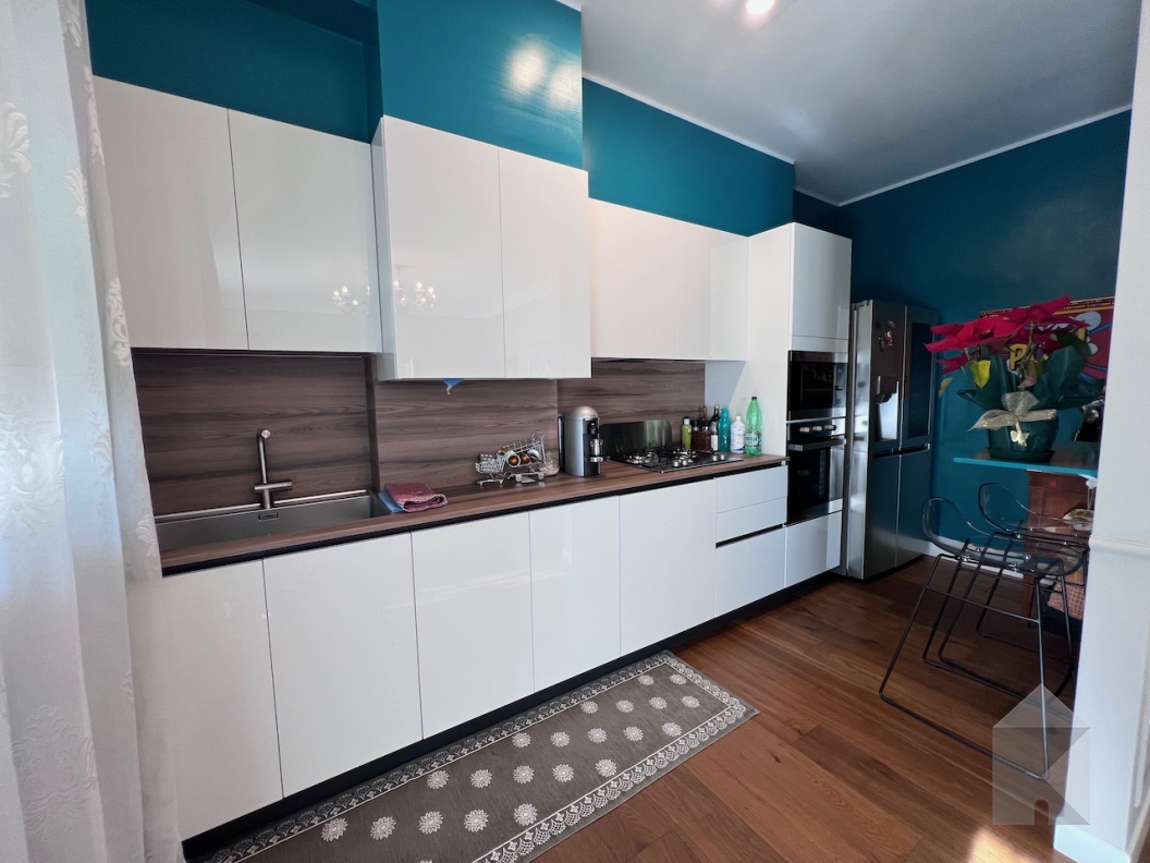 2 camere elegante e raffinato in centro a San Donà