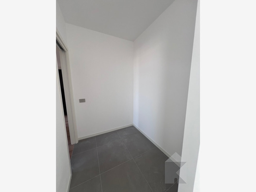 Giardino Marconi - Panoramico appartamento con 3 camere al Piano Quarto (A4.2)