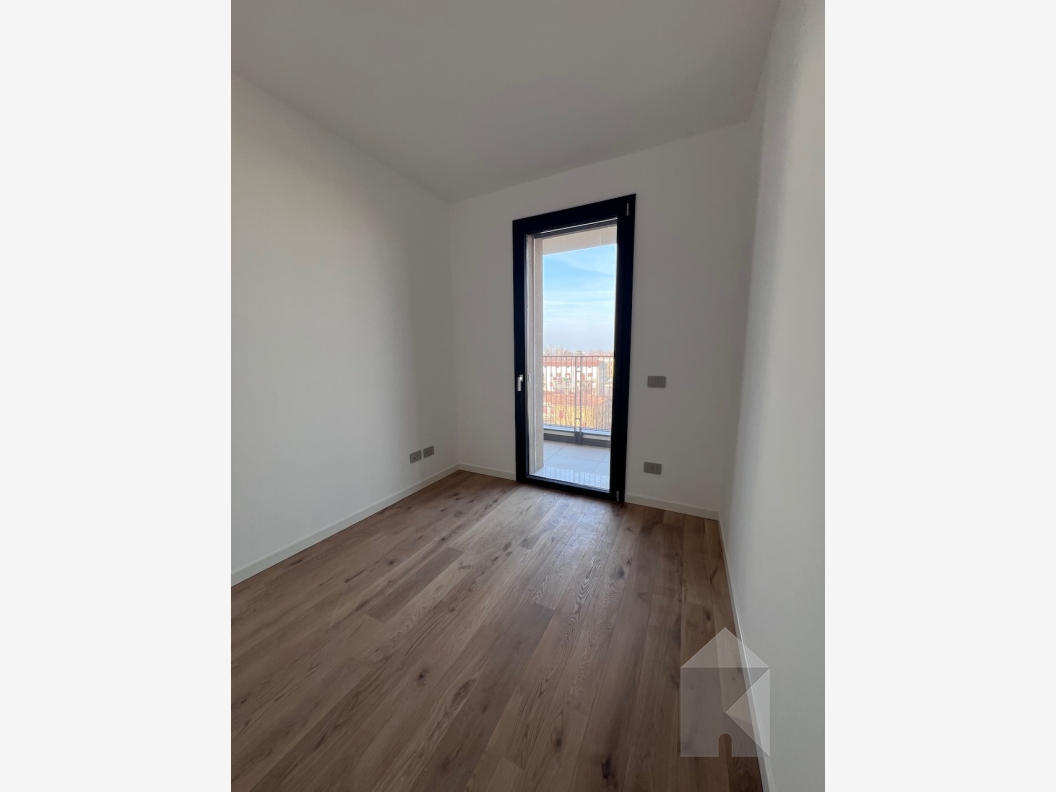 Giardino Marconi - Panoramico appartamento con 3 camere al Piano Quarto (A4.2)