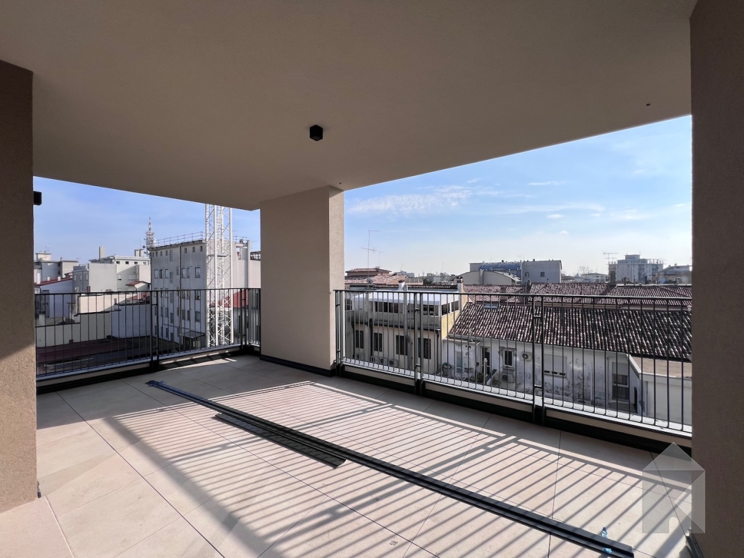 Giardino Marconi - Esclusivo 3 camere di testa al Quarto Piano (A4.4)