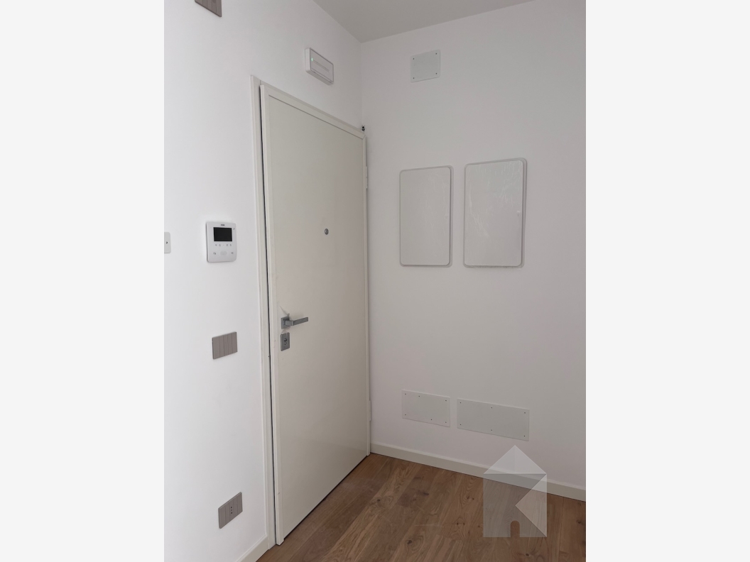 Giardino Marconi - Esclusivo 3 camere di testa al Quarto Piano (A4.4)