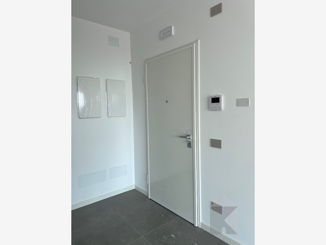 Giardino Marconi: Spazioso 3 camere al quinto piano (A5.3)