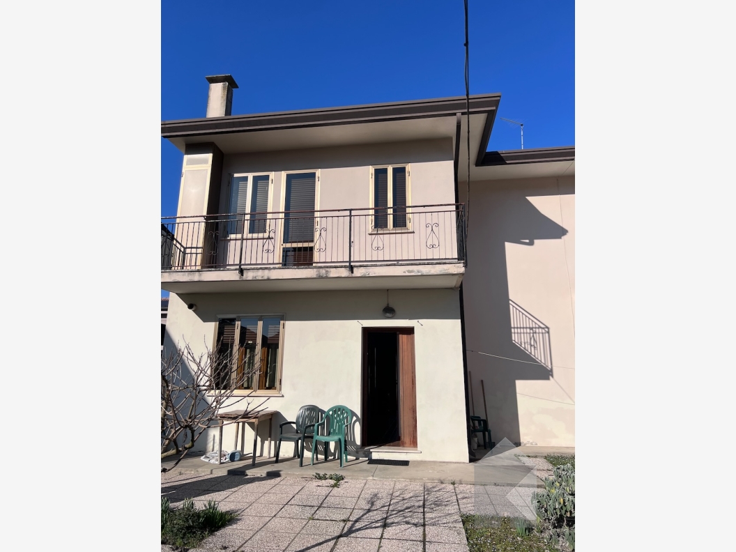 Villetta in zona centrale